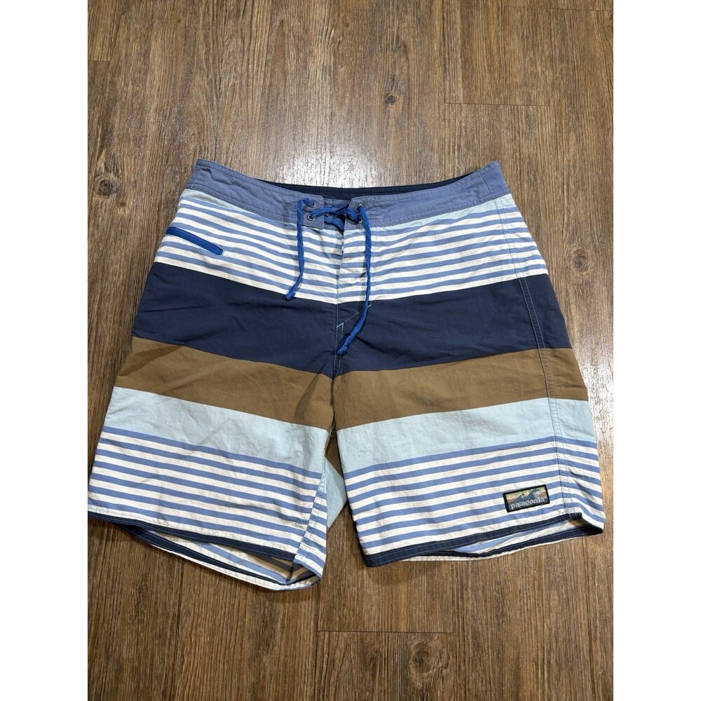 Patagonia Wavefarer Board Shorts Size 32 Unlined Swim Trunks Style